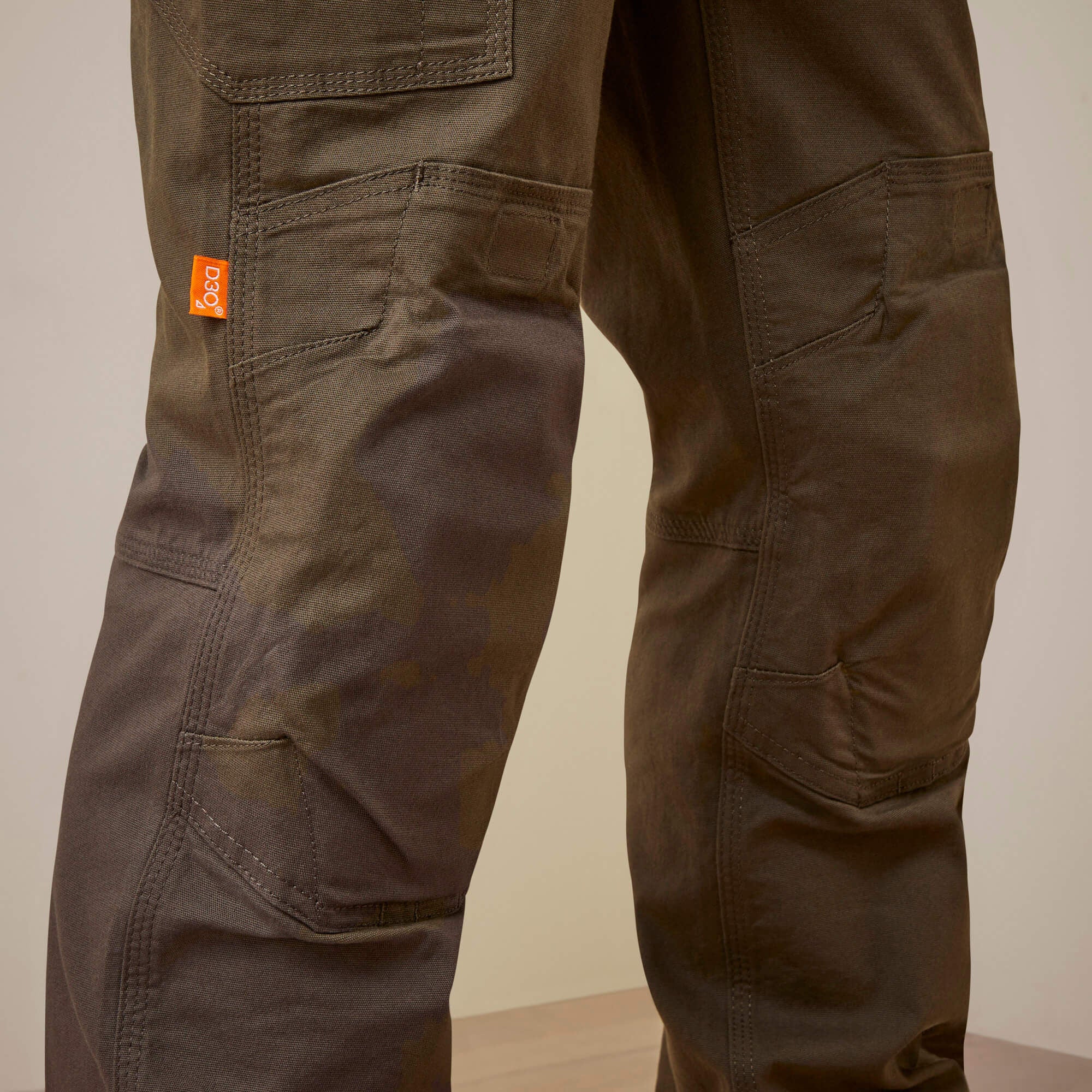 Ariat Rebar M5 Straight Made Tough Knee Guardian Straight