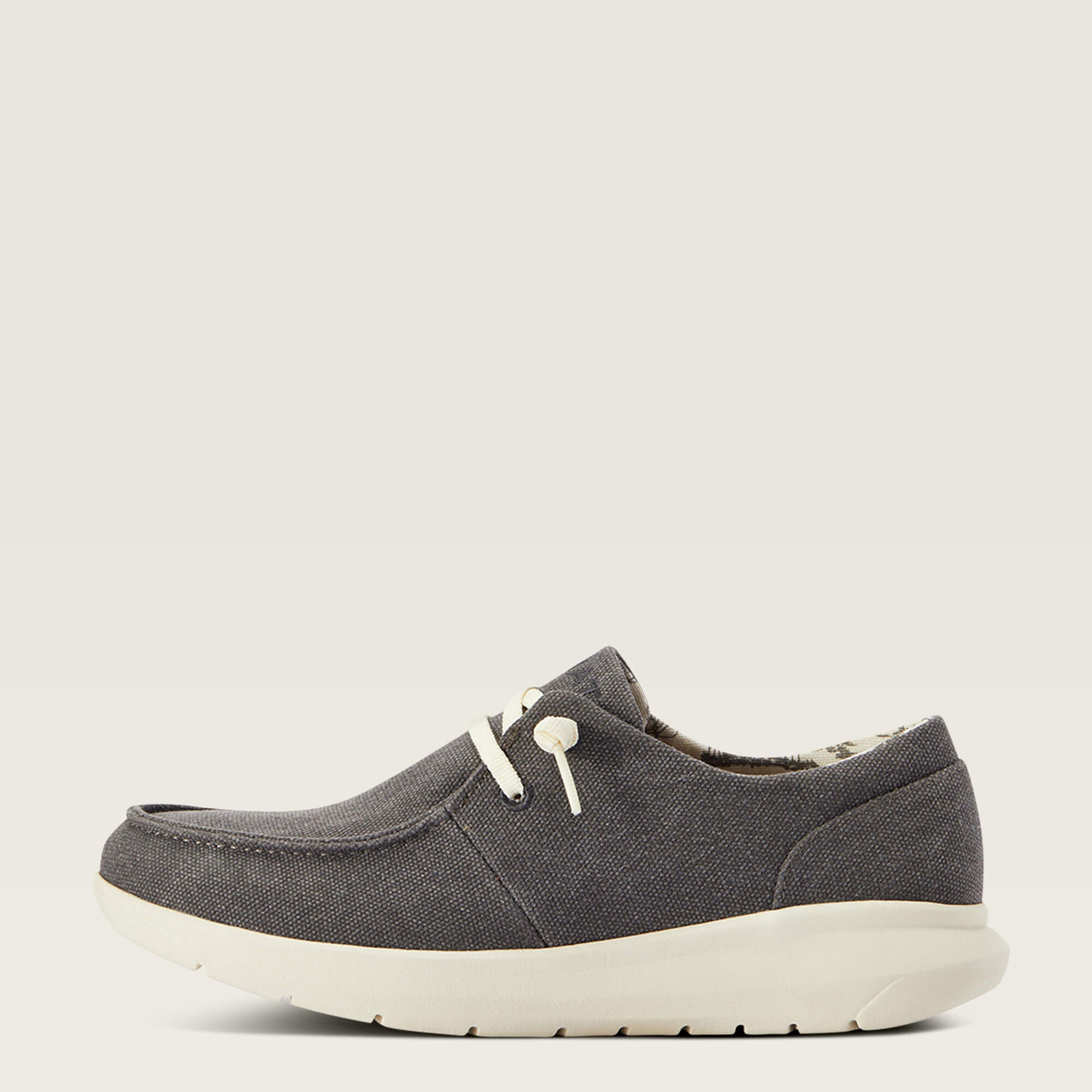 Ariat Hilo