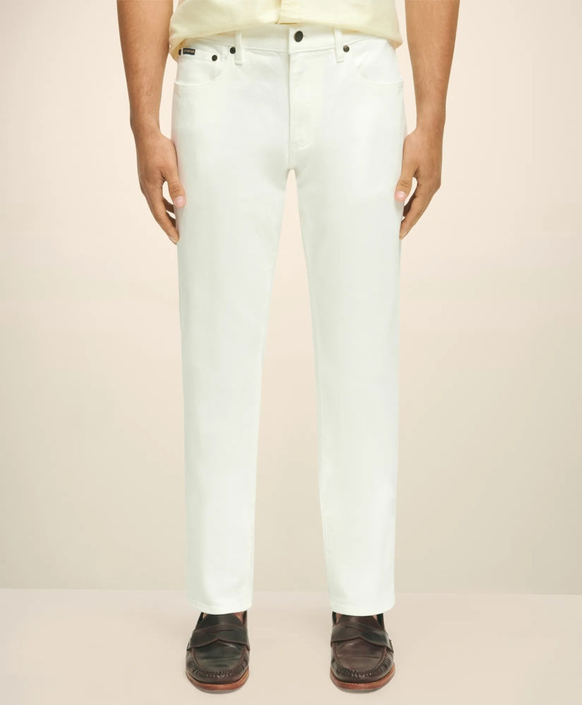 White,28,30